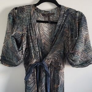 BCBGMAXAZRIA Blue Patterned Wrap Blouse